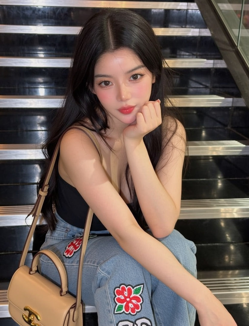 SILHOUETTE 0.1 - 가장 가까운 거리, 가장 투명한 무드. 당신의 실루엣을 위한 첫 번째 레이어.